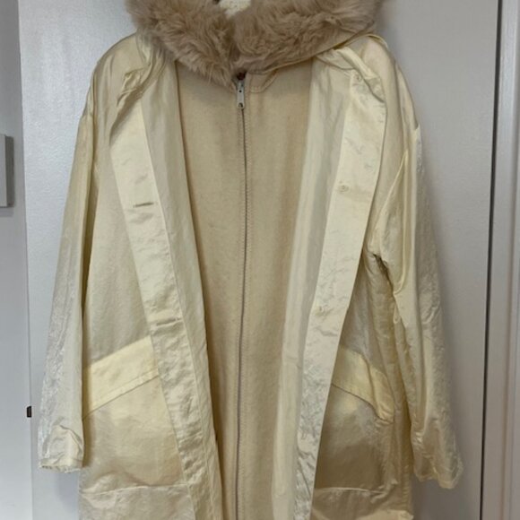 LaParka Vintage Linda Lundstrom Coat (colour: Ivory, size: P) - Picture 1 of 15